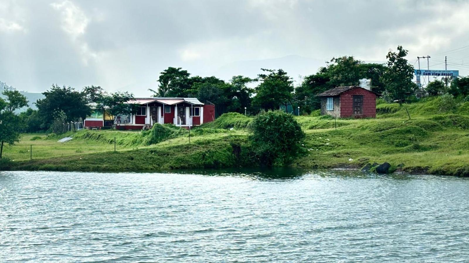 Hotel Mauli Agro Farm Dam View Resort Satara Exterior foto